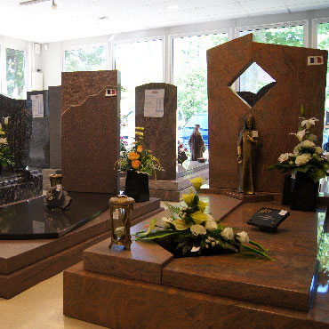 Monuments Funéraires